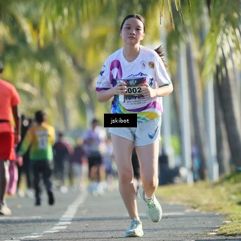 Runner Photo 6091156
