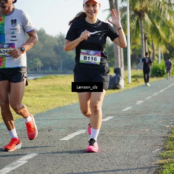 Runner Photo 6091158