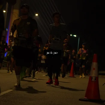 Runner Photo 6091190