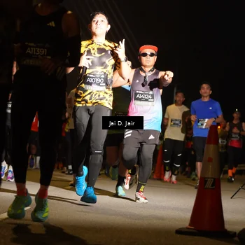 Runner Photo 6091355