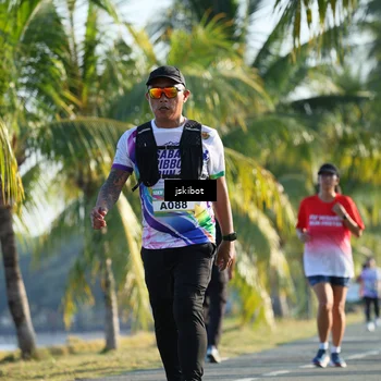 Runner Photo 6091422