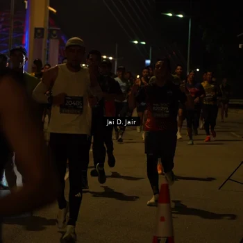 Runner Photo 6091563