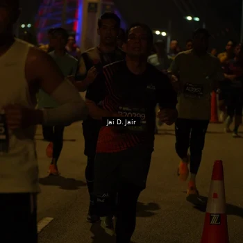 Runner Photo 6091610