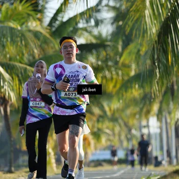 Runner Photo 6091642