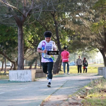 Runner Photo 6091679