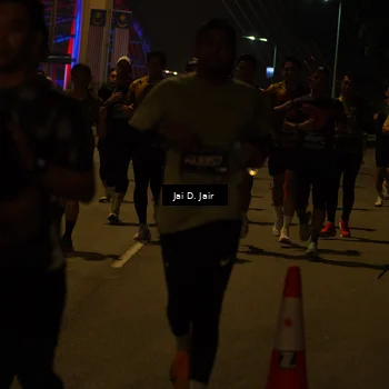 Runner Photo 6091680
