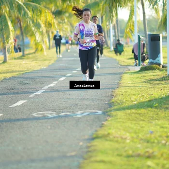 Runner Photo 6091800