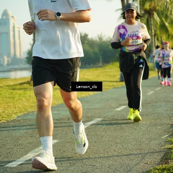 Runner Photo 6091859