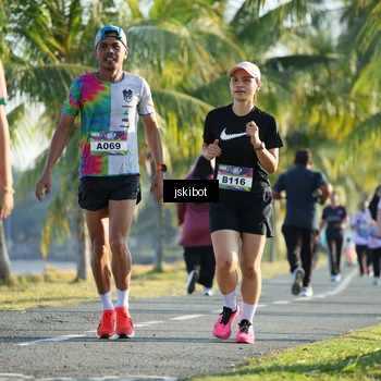 Runner Photo 6091863