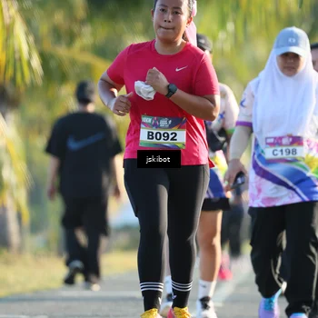 Runner Photo 6091879