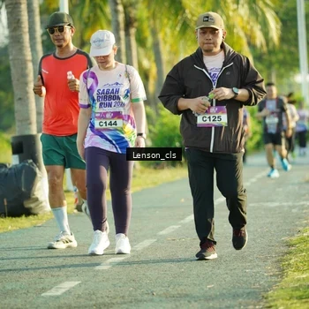 Runner Photo 6091906