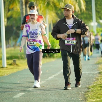 Runner Photo 6091910