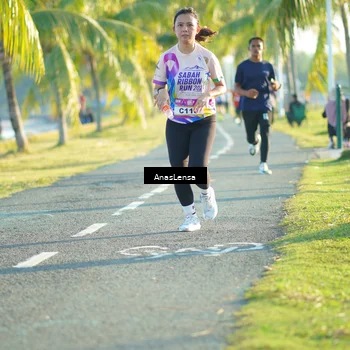 Runner Photo 6091944
