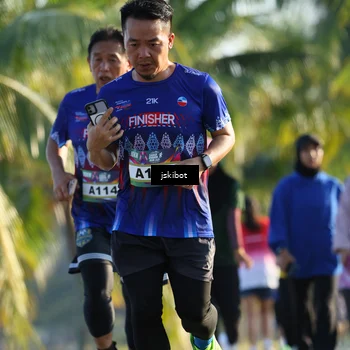 Runner Photo 6092010