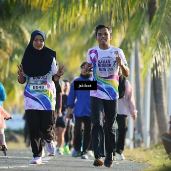 Runner Photo 6092030
