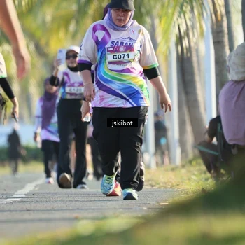 Runner Photo 6092034