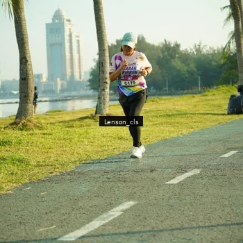 Runner Photo 6092091