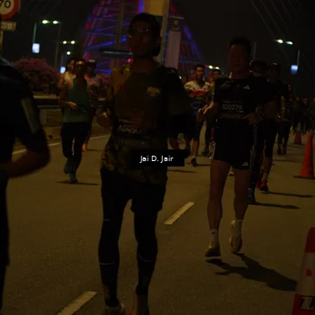 Runner Photo 6092095