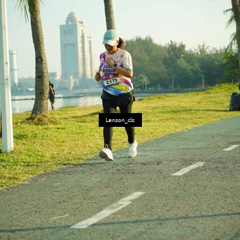 Runner Photo 6092105