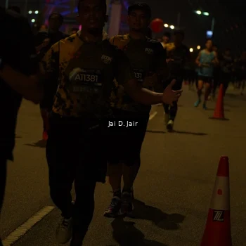 Runner Photo 6092260