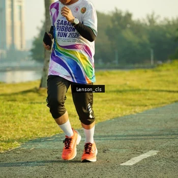 Runner Photo 6092312