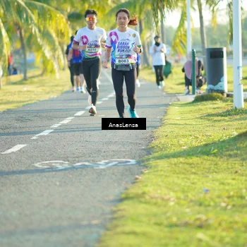Runner Photo 6092319