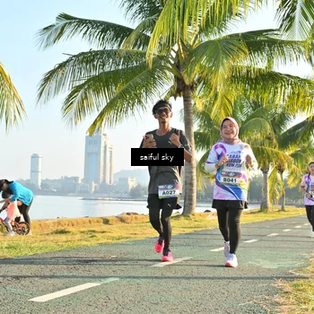 Runner Photo 6092400