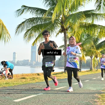 Runner Photo 6092425