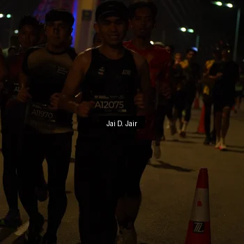 Runner Photo 6092438