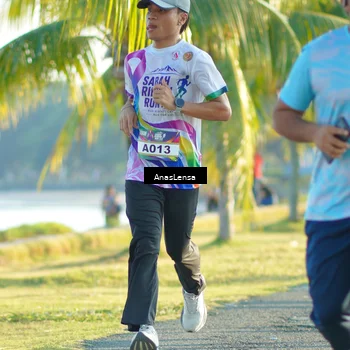 Runner Photo 6092457