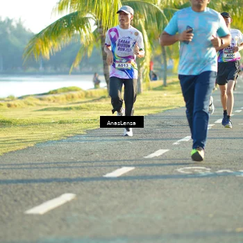 Runner Photo 6092490