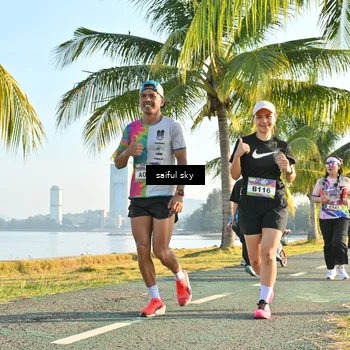 Runner Photo 6092649