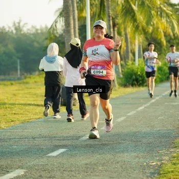 Runner Photo 6092656