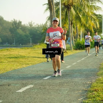 Runner Photo 6092672
