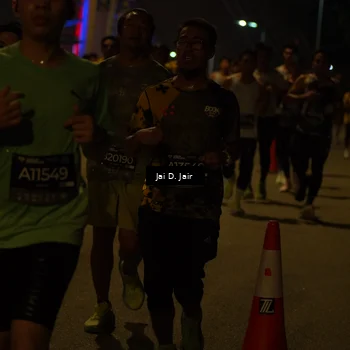 Runner Photo 6092691