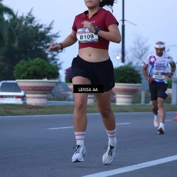 Runner Photo 6092749