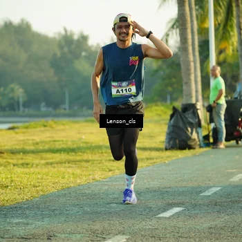 Runner Photo 6092859