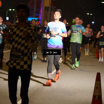 Runner Photo 6092874