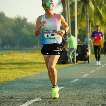 Runner Photo 6092925