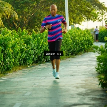 Runner Photo 6093129