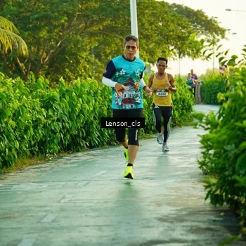 Runner Photo 6093137