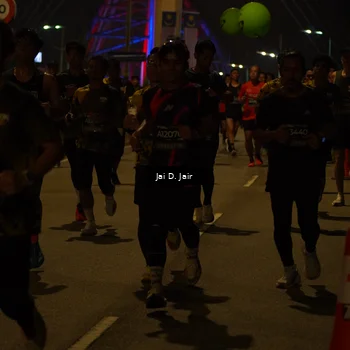 Runner Photo 6093139