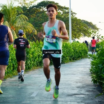 Runner Photo 6093158