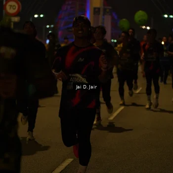 Runner Photo 6093166