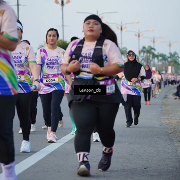 Runner Photo 6093311
