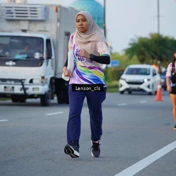 Runner Photo 6093332