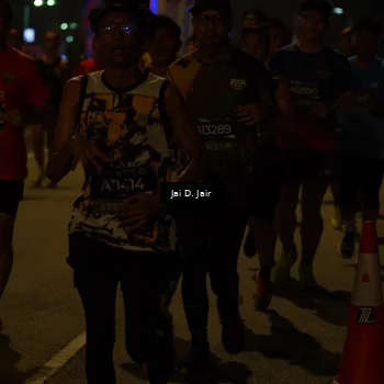 Runner Photo 6093364