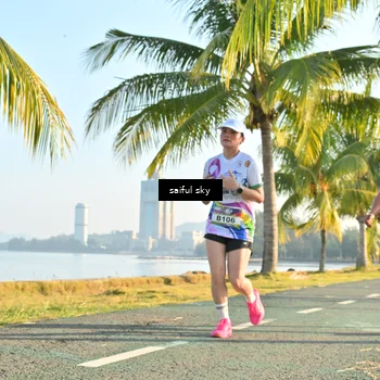 Runner Photo 6093417