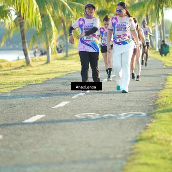 Runner Photo 6093473