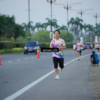 Runner Photo 6093612